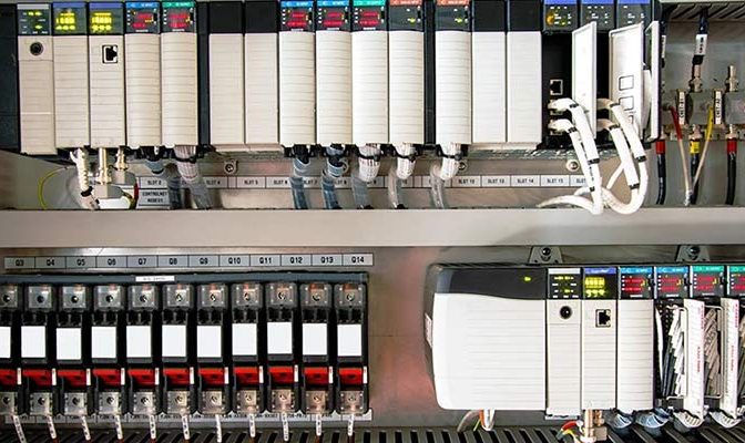 plc چیست و چه کاربردی دارد؟